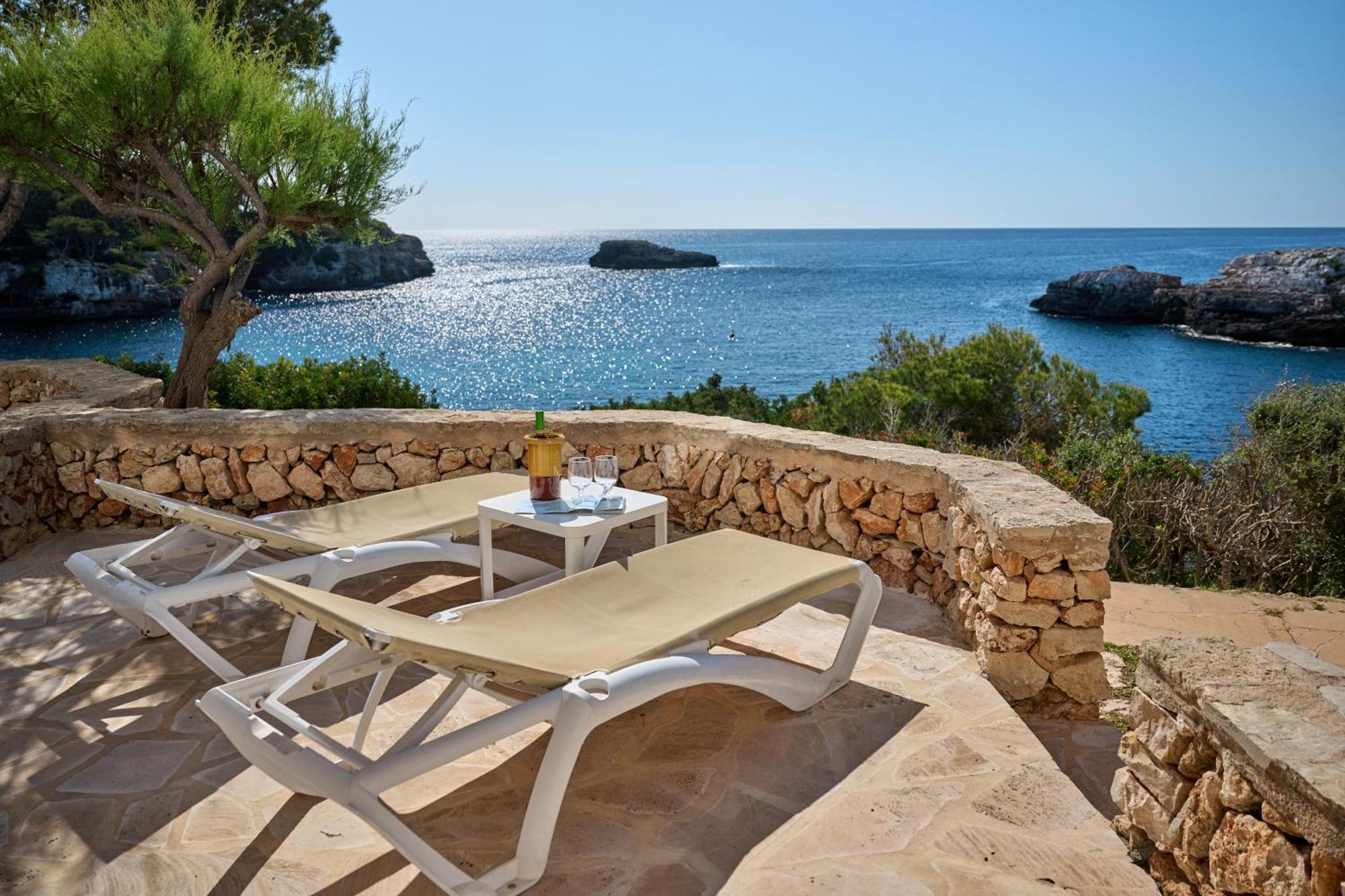 Sea Frontline Apartment 'Faraona'. Pool. Wifi Santanyí Exterior foto